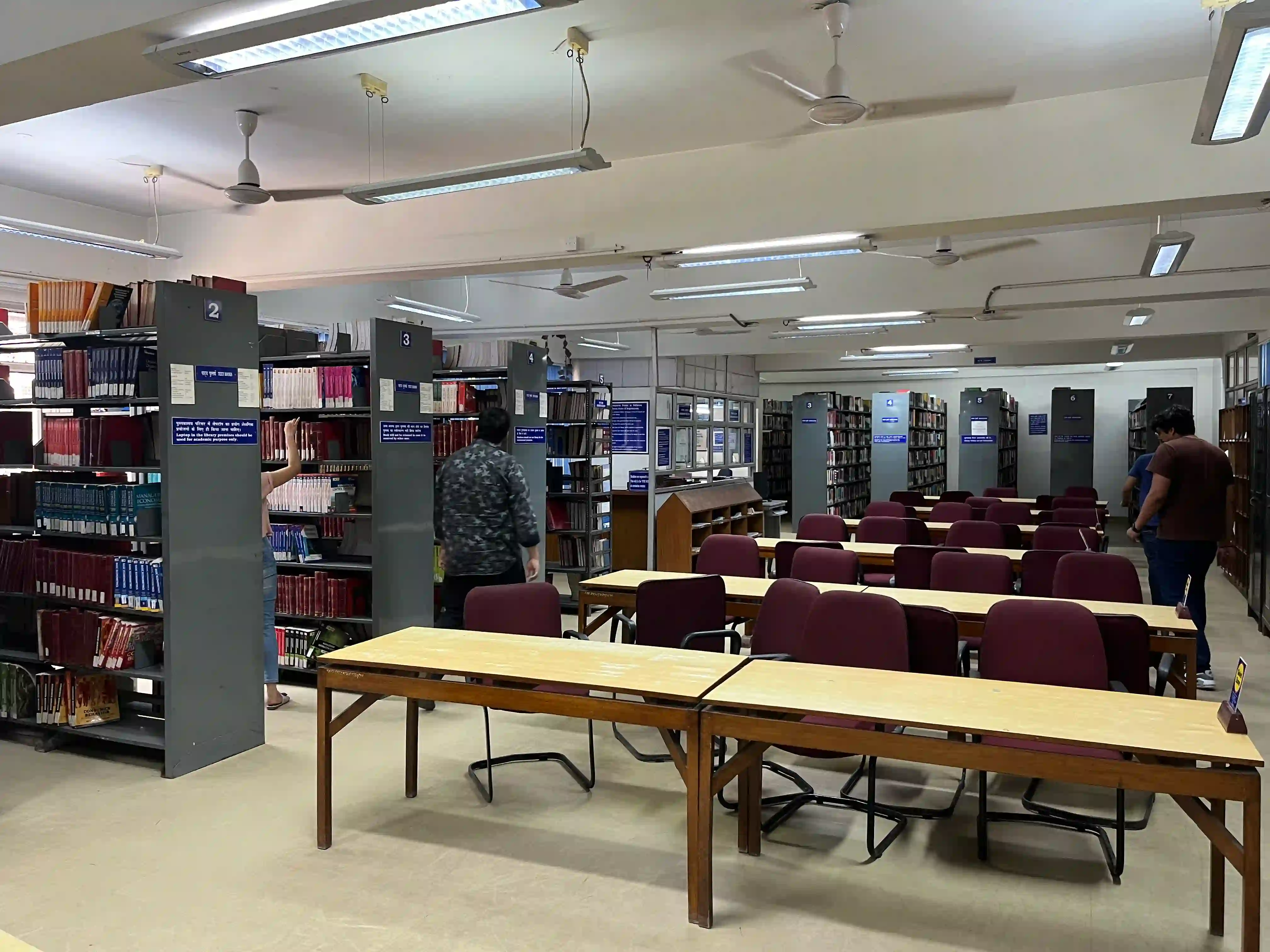 fms delhi library